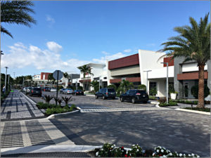 gated communities in boca raton fl that are dog and cat friendly